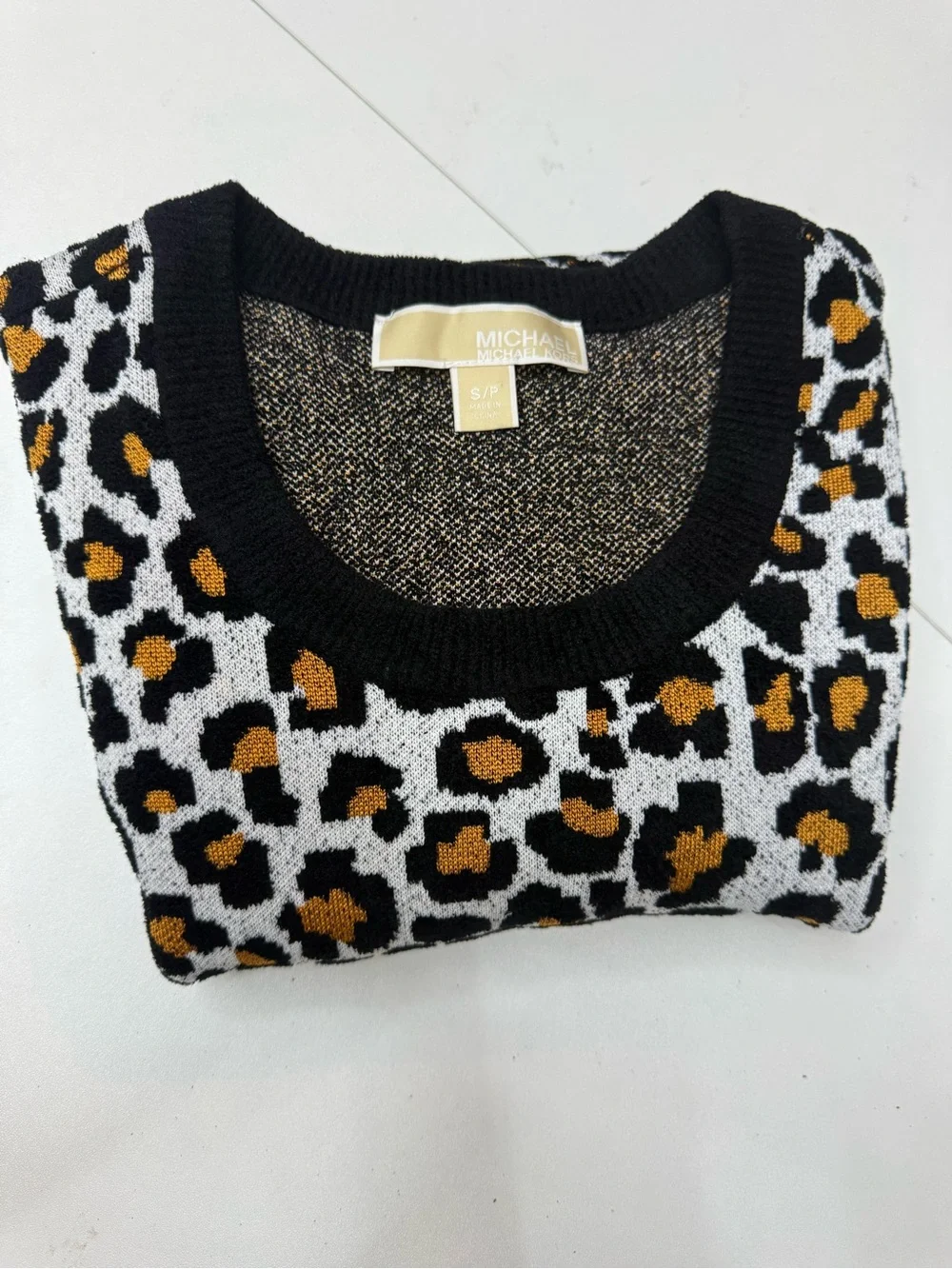 Michael Kors Leopard Print Short knit Sleeve Top - Black, Tan